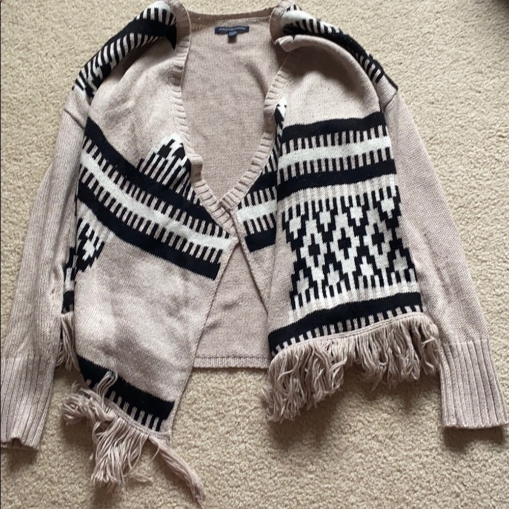 American Eagle Patterned Cardigan